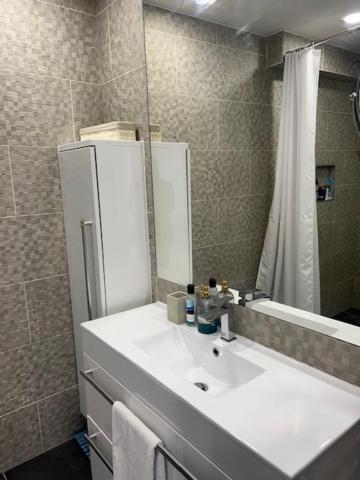 2 Bedroom Chelsea Apartment London Bagian luar foto